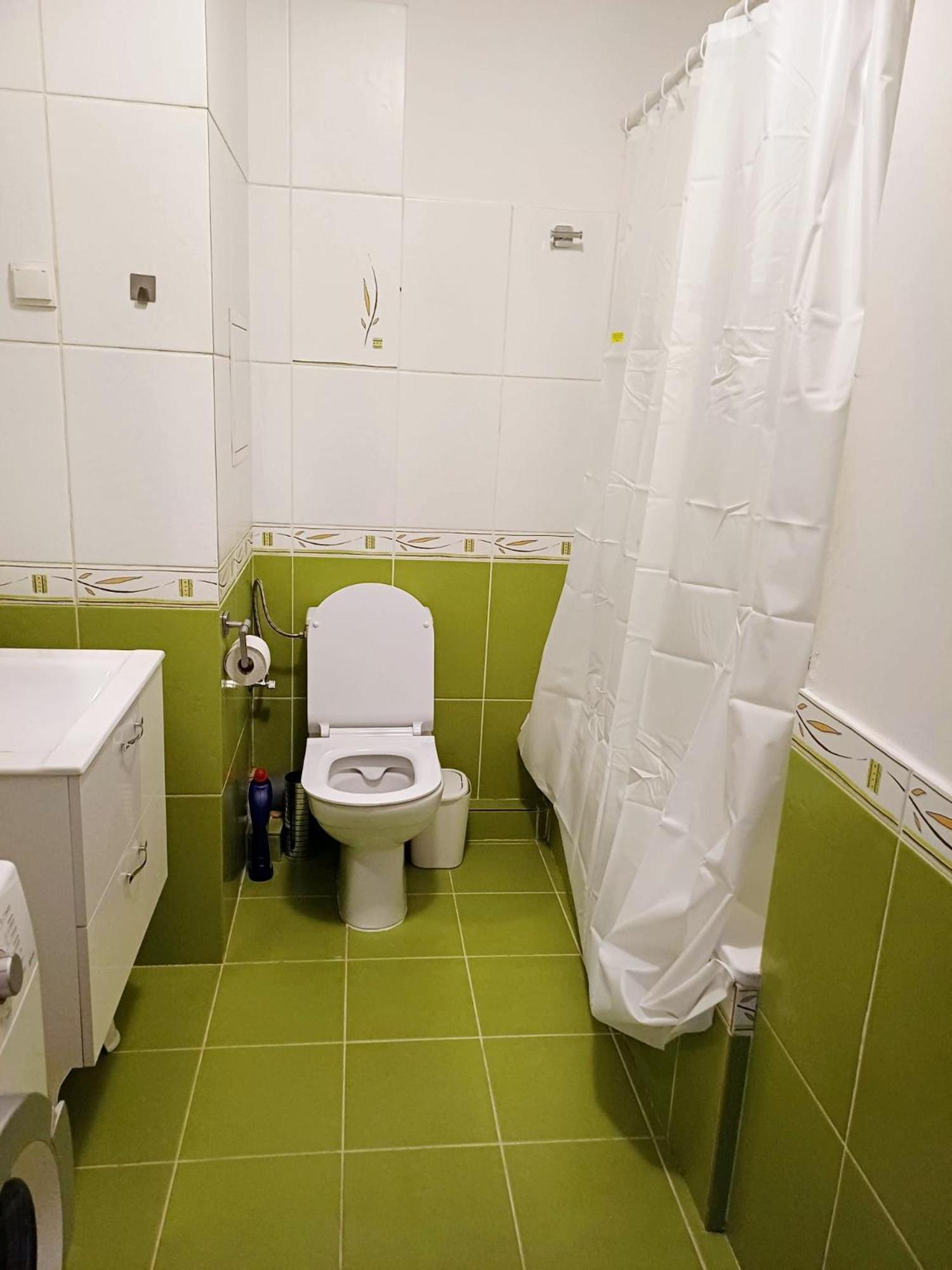 Butas Kabaty 5 Warsaw